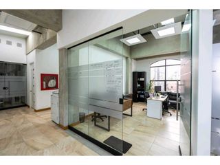 Foto 16 de Oficicina en Venta de 690M2 de 3 Niveles en Prado Veraniego Bogota.