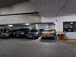 Foto 1 de Venta Cochera Once oportunidad !!