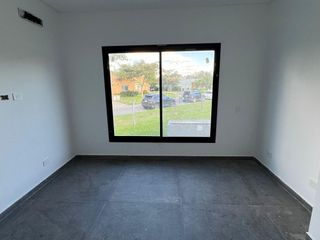 Foto 18 de Casa a estrenar en venta en barrio cerrado San Matias - Escobar