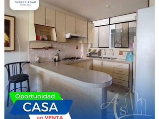 Foto 7 de VENTA CASA 3 PISOS LOS PORTALES DE NARANJAL SAN MARTIN DE PO