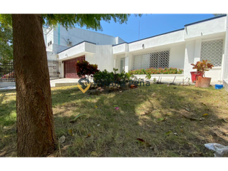 Foto 1 de VENDO CASA COMERCIO Y SALUD EN NORTE DE BARRANQUILLA
