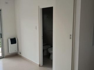 Foto 10 de MONOAMBIENTE EN ALQUILER