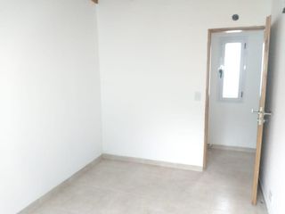 Foto 6 de Departamento en alquiler en La Plata