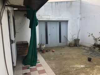 Foto 12 de Casa en venta de 1 dormitorio con cochera en La Plata