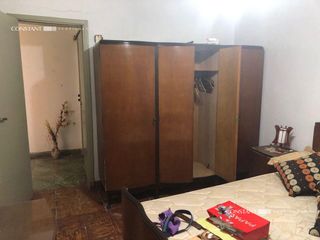 Foto 8 de Casa en venta de 1 dormitorio con cochera en La Plata