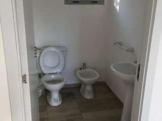 Foto 10 de Oficina en  Alquiler