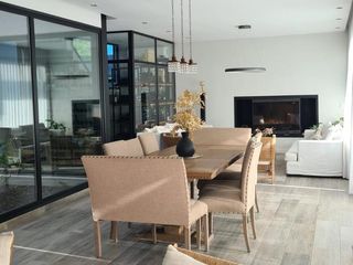 Foto 6 de Casa en  venta 5 dormitorios al lago