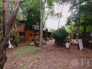 Foto 3 de Venta de casa quinta de 3 ambientes con jardín en Arturo Segui