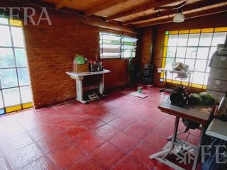 Foto 15 de Venta de casa quinta de 3 ambientes con jardín en Arturo Segui