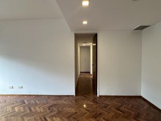 Foto 10 de departamento tres dormitorios  amplio impecable doble balcón abasto parrillero