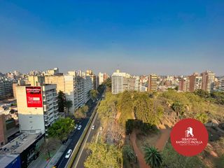 Foto 43 de departamento tres dormitorios  amplio impecable doble balcón abasto parrillero