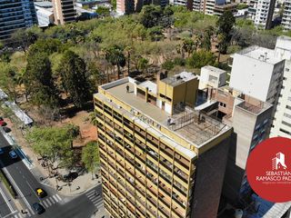 Foto 46 de departamento tres dormitorios  amplio impecable doble balcón abasto parrillero