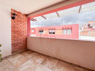 Foto 26 de ENCANTADORA Y AMPLIA CASA EN RENTA RACAR CUENCA