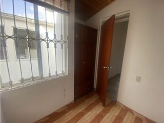 Foto 8 de Comoda  casa en La Colina