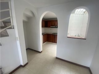 Foto 5 de Comoda  casa en La Colina