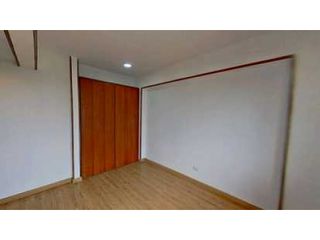 Foto 11 de APARTAMENTO EN VENTA EN COLINA CAMPESTRE PORTON DE IBERIA