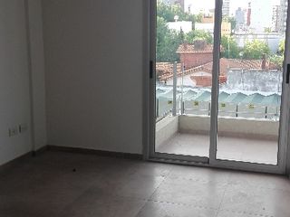 Foto 5 de Departamento en alquiler en Quilmes Este