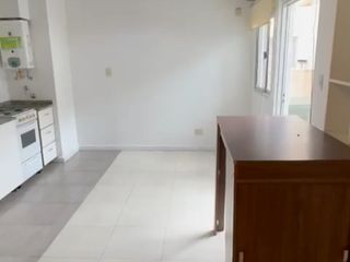 Foto 8 de Dpto Alquiler 1 dorm c/cochera, balcón, AA cortinas rollers Chacabuco 284 SMdTuc