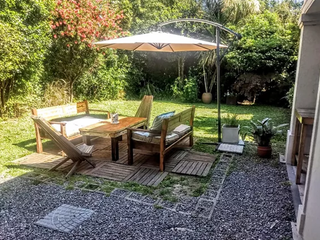 Foto 8 de ALQUILER DE CASA DE 5 AMBIENTES C/ DEPENDENCIA EN EXCELENTE ZONA