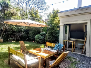 Foto 7 de ALQUILER DE CASA DE 5 AMBIENTES C/ DEPENDENCIA EN EXCELENTE ZONA