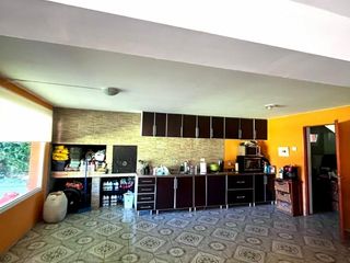 Foto 20 de Casa es en las marias, es un terreno de 1500 m2, con departamentos adicionales