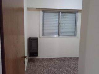 Foto 11 de VENTA CASA 2 DORMITORIOS EN TIRO FEDERAL EDISON 1126