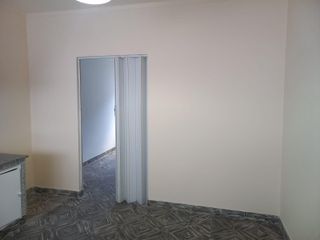 Foto 1 de VENTA CASA 2 DORMITORIOS EN TIRO FEDERAL EDISON 1126