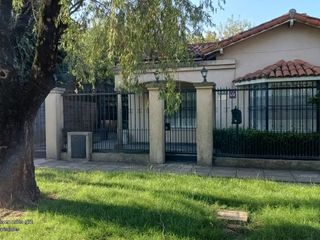 Foto 18 de Casa en alquiler en Moreno centro Norte de elegancia y confort de alta Categoria