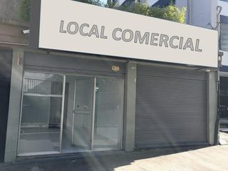 Foto 2 de RENTA LOCAL COMERCIAL 60 m² frente QUICENTRO SHOPPING