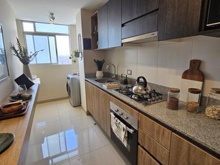 Foto 3 de Departamento de estreno en Venta en Santiago de Surco