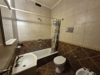 Foto 7 de 2 AMB CFTE X ESC- PUERTA BLINDADA - 40 m2