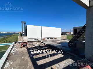 Foto 8 de Casa en Venta 5 ambientes - Al Agua - Puertos Zona Norte