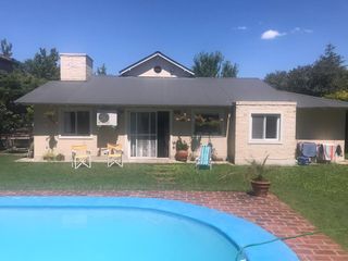 Foto 1 de Casa - Escobar