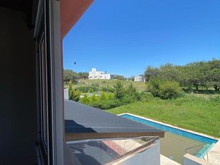 Foto 9 de Casa en alquiler en Valle del Golf, Falda del Carmen, Córdoba