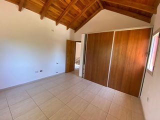 Foto 12 de Casa en alquiler en Valle del Golf, Falda del Carmen, Córdoba