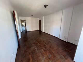 Foto 11 de VENTA DPTO 2 DORMITORIOS 1 BAÑO CENTRO. MEJOR UBICACION. OPORTUNIDAD DE INVERSION