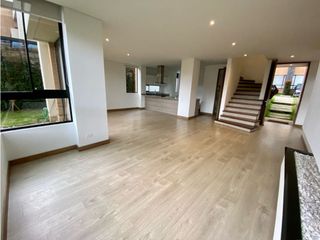 Foto 2 de SE ARRIENDA CASA EN LOS ROBLES CAJIC