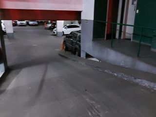 Foto 2 de COCHERA EN VENTA EN ZONA CENTRICA RIOBAMBA 1000