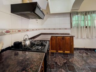 Foto 6 de Casas en venta de 3 dormitorios en Gonnet