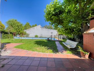 Foto 1 de Casas en venta de 3 dormitorios en Gonnet