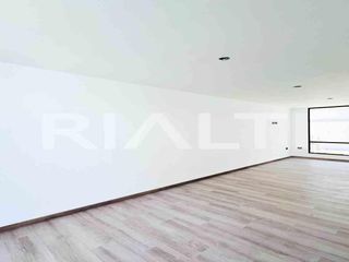 Foto 3 de Casa por estrenar en venta La Primavera-Cumbaya