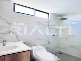Foto 7 de Casa por estrenar en venta La Primavera-Cumbaya