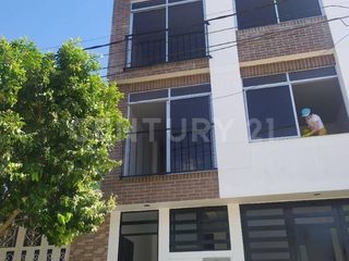 Foto 1 de VENDO ESPECTACULAR EDIFIO 4 PISOS RENTABLE EN YOPAL CASANARE