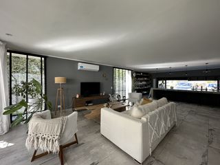Foto 1 de Casa en alquiler temporal Barrio privado Rumenco