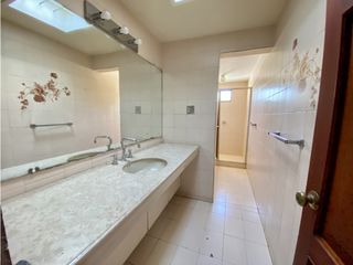 Foto 5 de CASA EN ARRIENDO EN BAVARIA PARA USO VIVIENDA O COMERCIAL