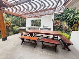 Foto 10 de CASA EN VENTA O RENTA CUMBAYA URB. LUJO