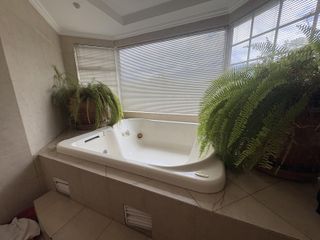 Foto 22 de CASA EN VENTA O RENTA CUMBAYA URB. LUJO