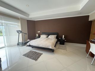 Foto 17 de CASA EN VENTA O RENTA CUMBAYA URB. LUJO