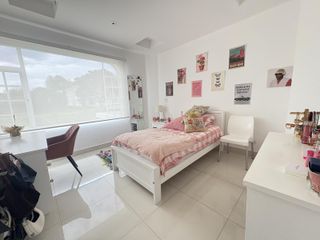 Foto 24 de CASA EN VENTA O RENTA CUMBAYA URB. LUJO