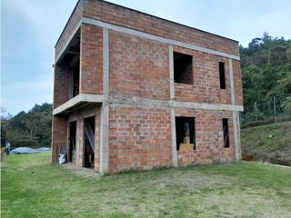 Foto 1 de VENTA CASA CONSTRUCCION Y LOTE EN NORTEAMERICA BELLO